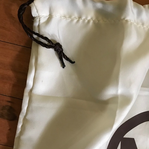 Set of Michael Kors Dust Bags - Picture 5 of 5